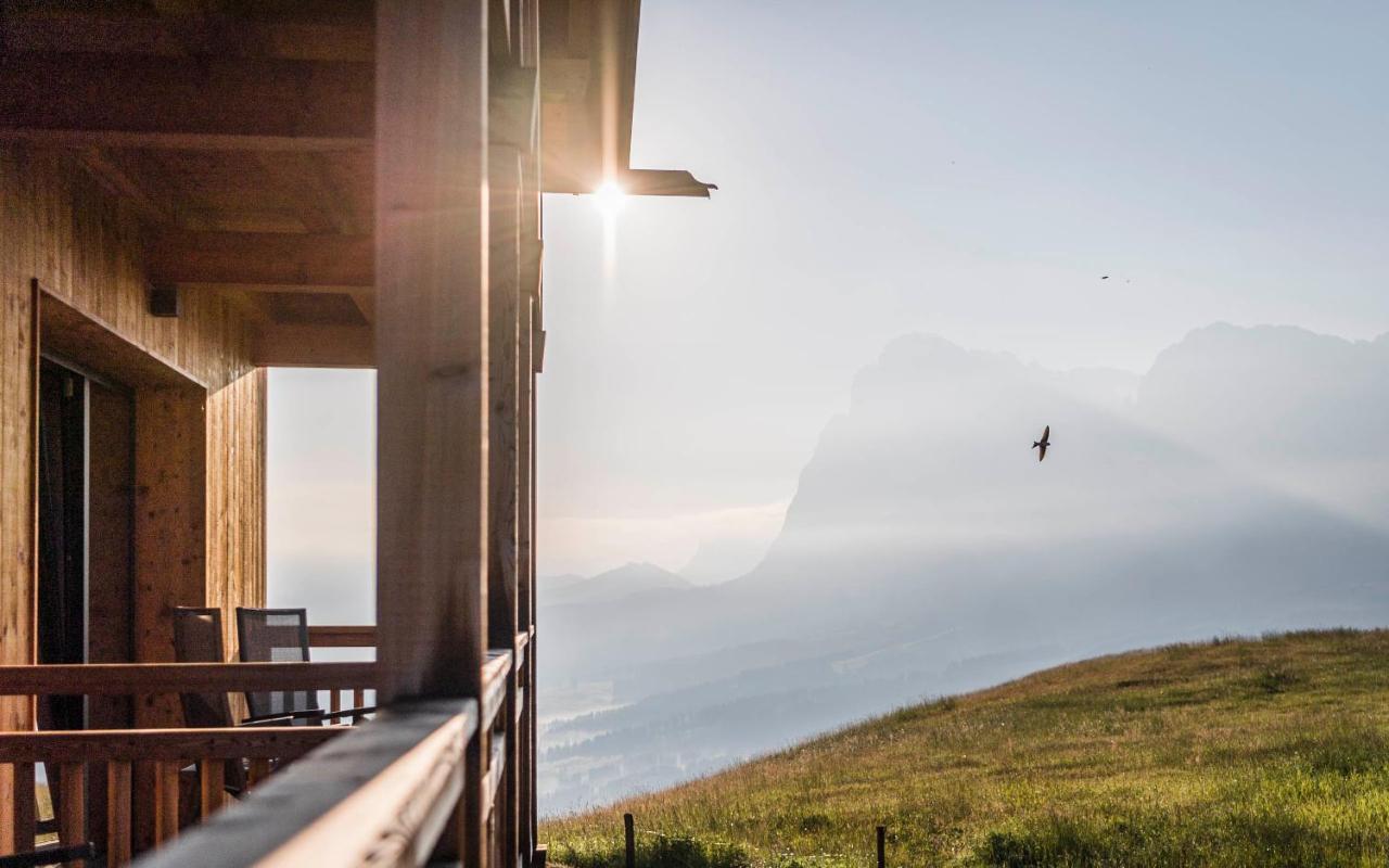 Hotel Goldknopf Alpe Di Siusi Εξωτερικό φωτογραφία
