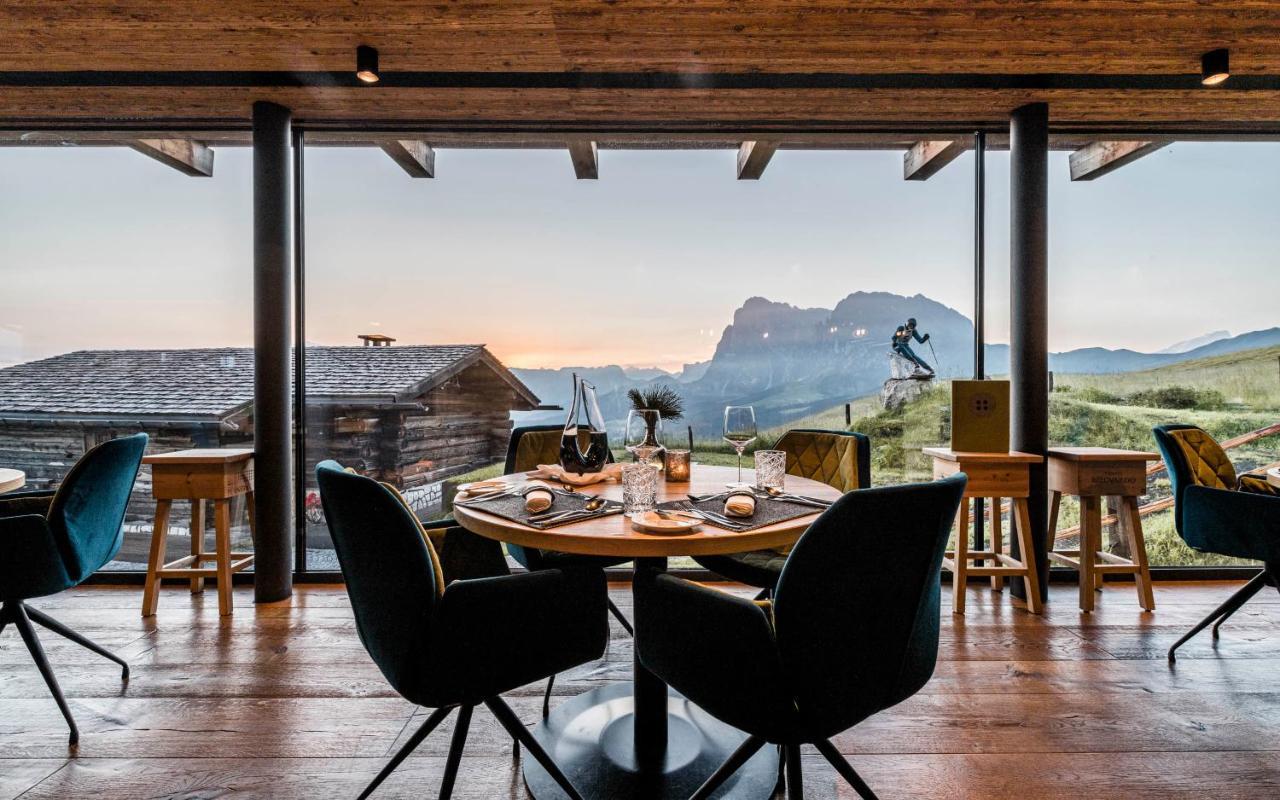 Hotel Goldknopf Alpe Di Siusi Εξωτερικό φωτογραφία