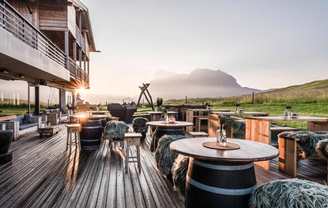 Hotel Goldknopf Alpe Di Siusi Εξωτερικό φωτογραφία