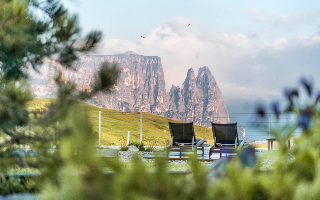 Hotel Goldknopf Alpe Di Siusi Εξωτερικό φωτογραφία