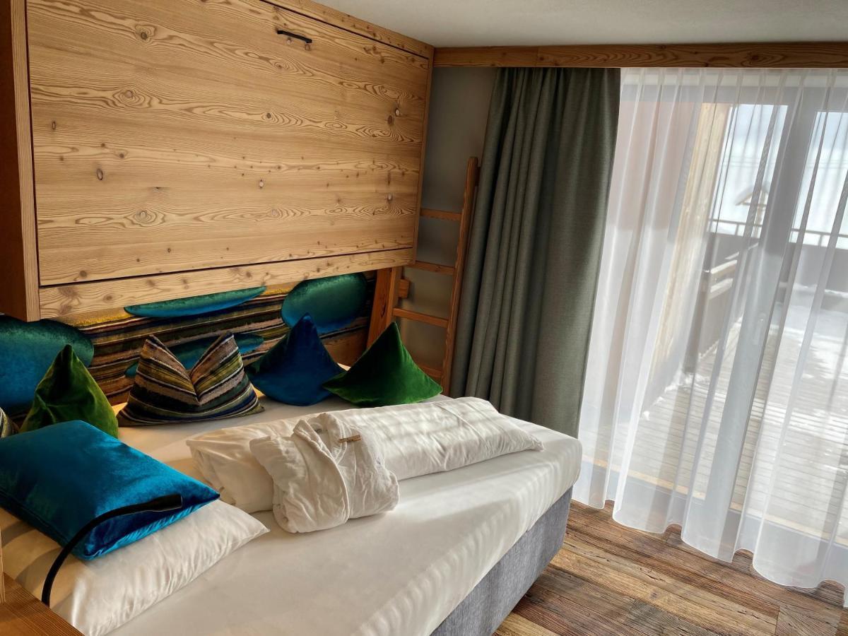 Hotel Goldknopf Alpe Di Siusi Εξωτερικό φωτογραφία