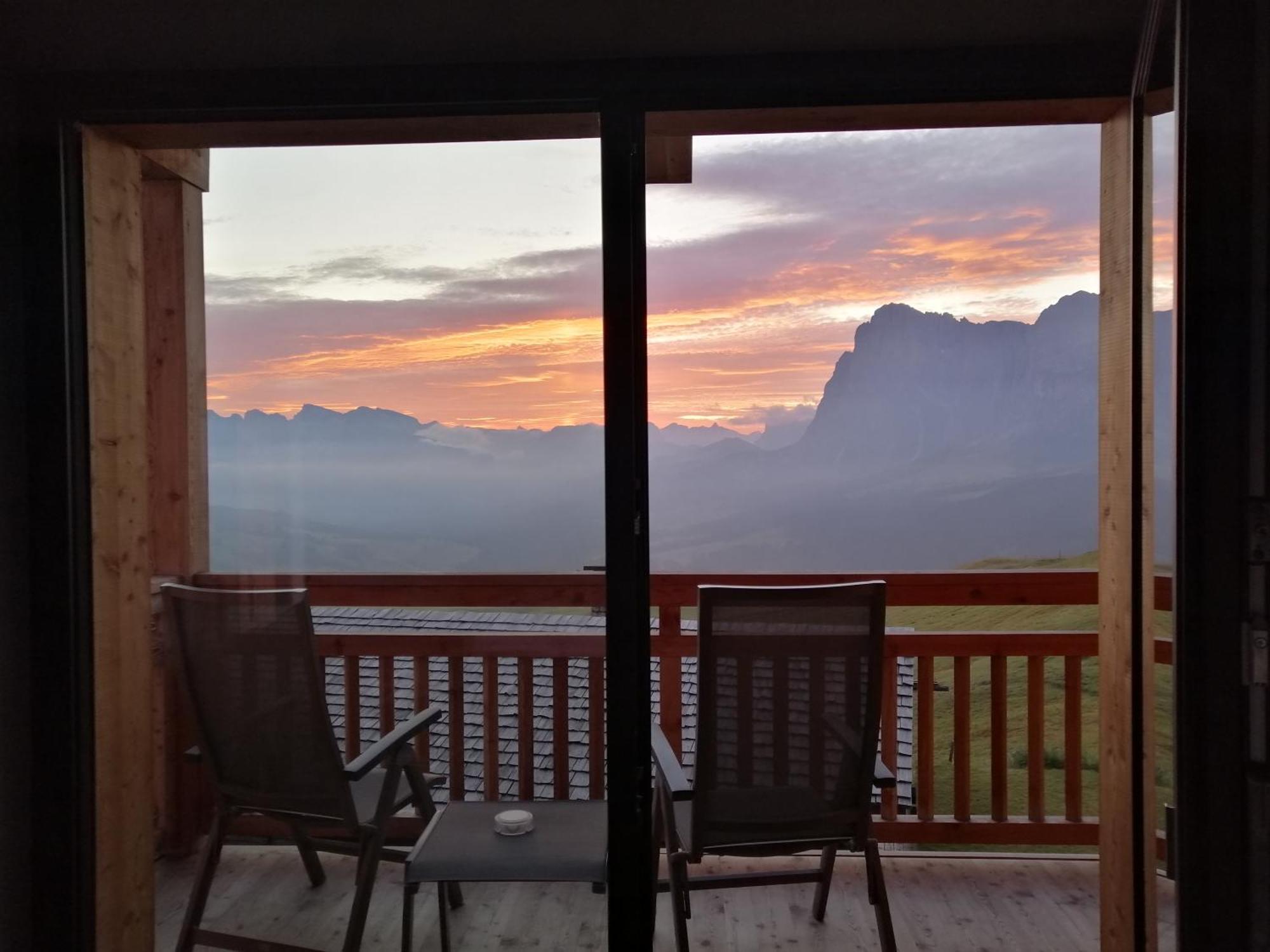 Hotel Goldknopf Alpe Di Siusi Εξωτερικό φωτογραφία