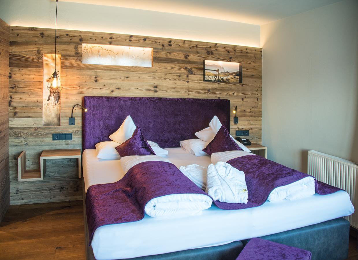 Hotel Goldknopf Alpe Di Siusi Εξωτερικό φωτογραφία